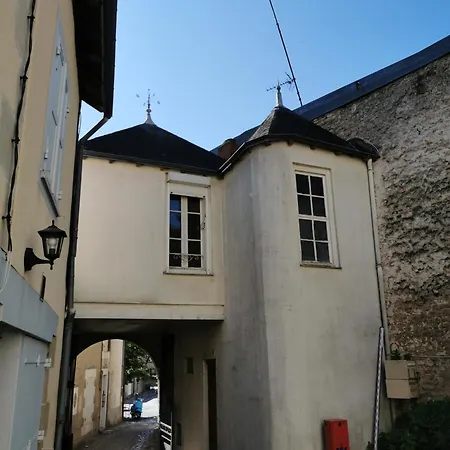 Studio Confortable Centre Ville Poitiers Exterior photo