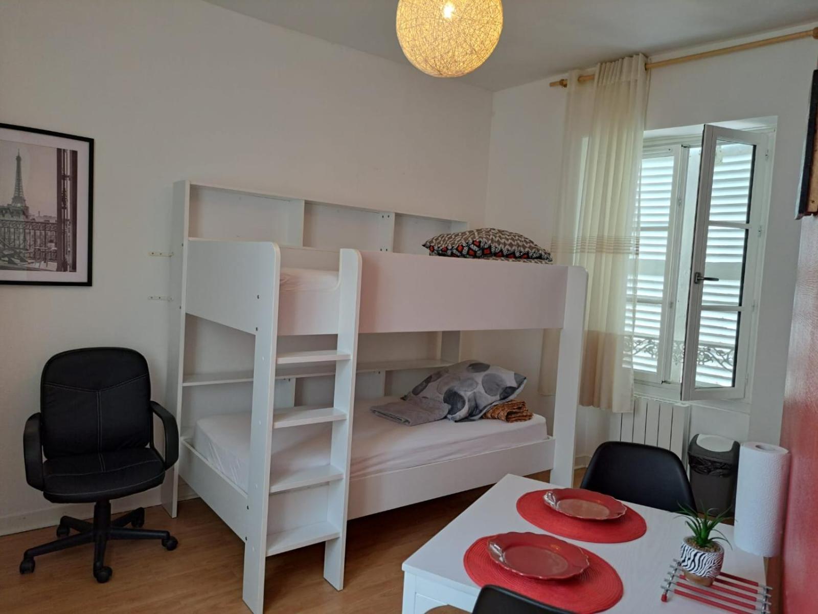 Confortable Centre Poitiers